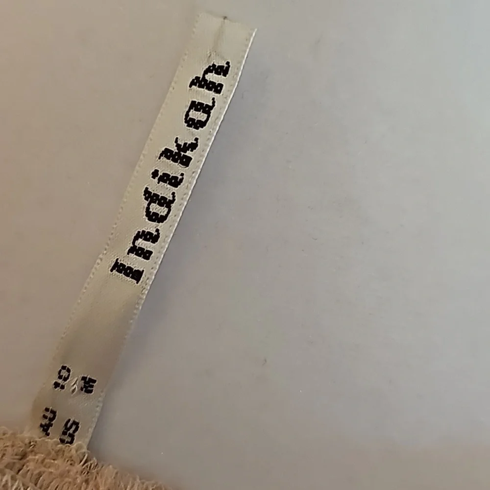 Indikah size medium top summer time top - Picture 7 of 7